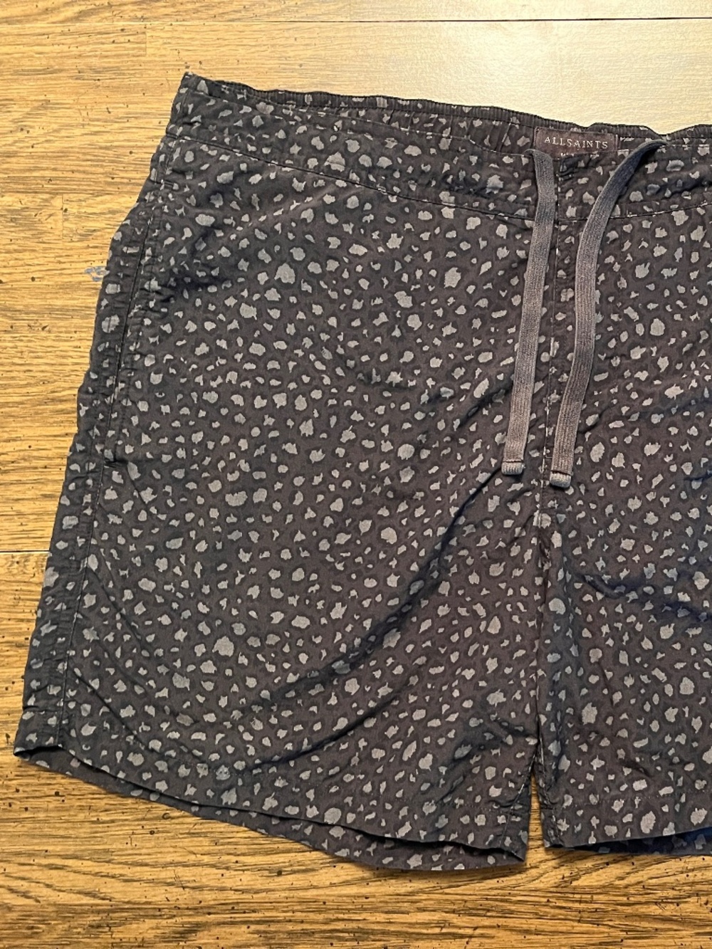 AllSaints Swim Shorts Trunks Men - Leopard Animal Print - Black Gray Size Medium